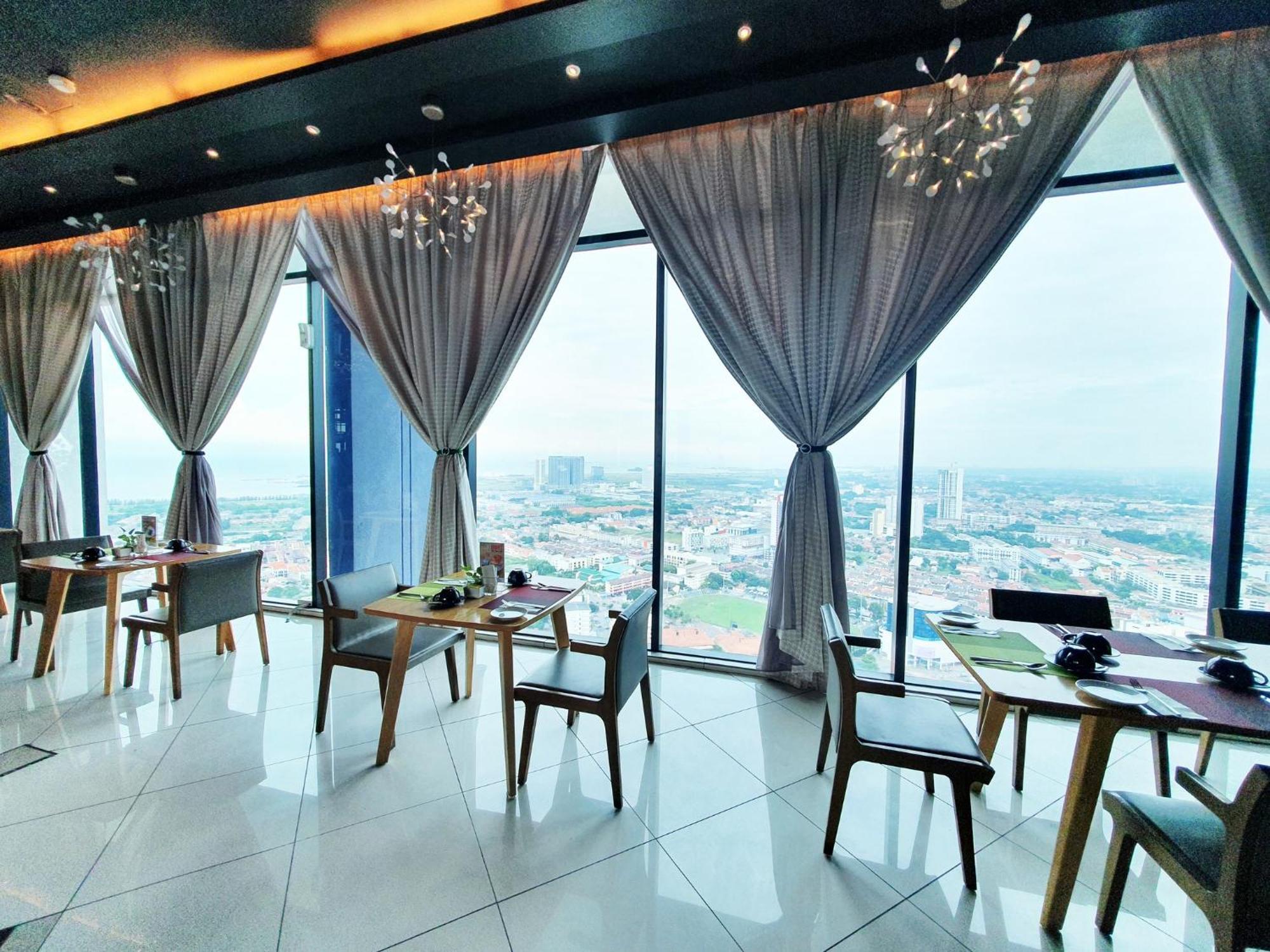 The Shore Hotel & Residences Malacca Екстер'єр фото