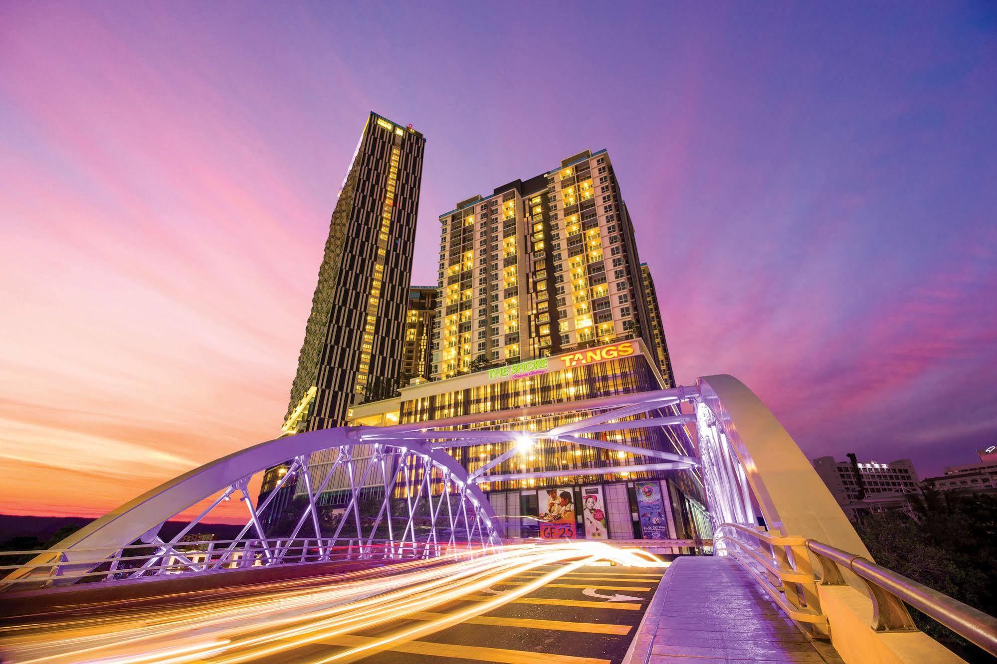 The Shore Hotel & Residences Malacca Екстер'єр фото